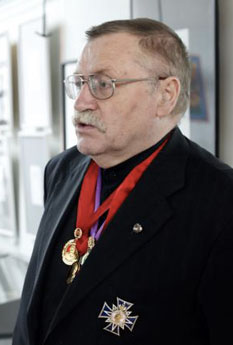 В. В. Скурлов